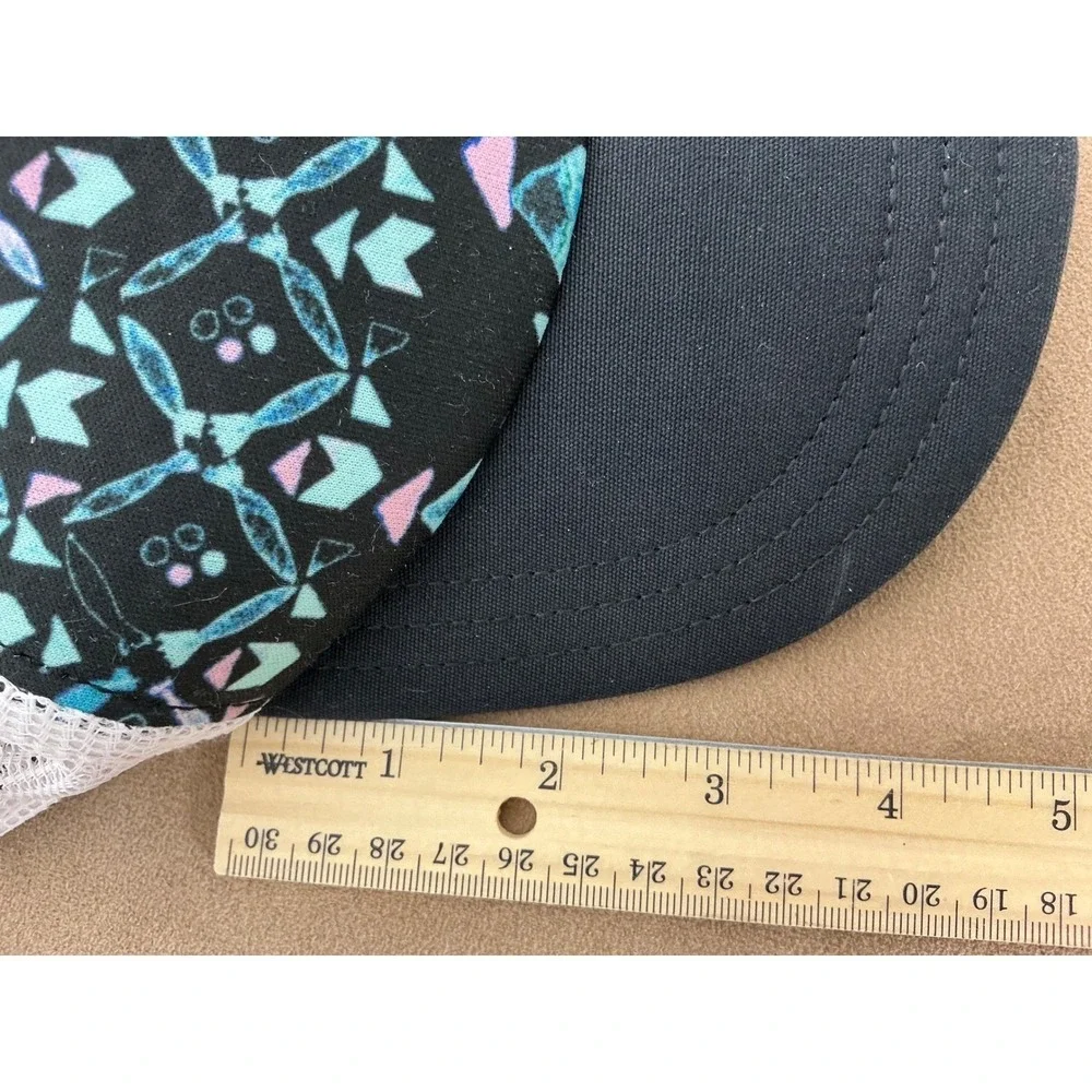 Patagonia Trucker Hat Geometric Print Mesh Back Snapback‎ Adjustable